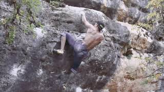 Photo of problem Tolmojón in Tamajón boulder Area