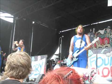 New Found Glory- Truck Stop Blues (Warped Tour 2012) July 17th Buffalo NY