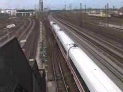 Trains at Munich Donnersberger Brücke