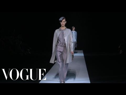 Fashion Show - Giorgio Armani: Spring 2013 Ready-to-Wear