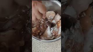 Download lagu CRUNCHY JUICY FRIED CHICKEN #crunchyfriedchicken mp3