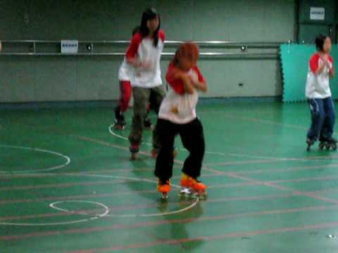 吉妹在y17育樂中心飛輪世界會員活動中跳輪舞09'-03-08