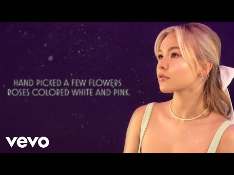 Anna Duboc - Plot Twist Lyric Video