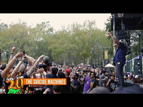 THE SUICIDE MACHINES "Hey" live at FEST 20 - Gainesville, FL