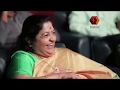 KS ചിത്രയ്ക്ക് മുന്നില്‍ രാജഹംസമേ പാട�