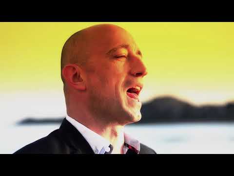 AJMO PRIJATELJI - Mile Perkov - CMC Festival Vodice 2018. (Official music video)