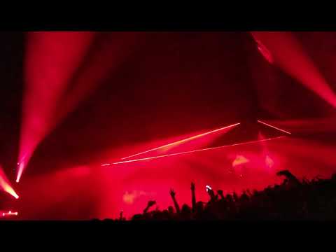 Axwell /\ Ingrosso - I Love You & One More Time (Daft Punk) remix live  @ Bill Graham SF (9/1/18)