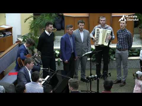 Cristi Boariu si Grupul de Frati - Astazi este sarbatoare s-a nascut Isus