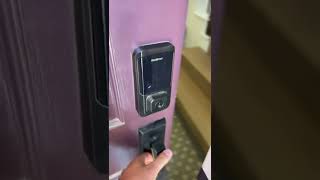 How to Unlock and Lock Electronic Locks | Kwikset Locks