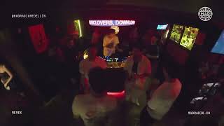 Download lagu MEMEK - DJ Set at  ⁨@madradiomedellin_⁩ mp3