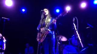 Kitty, Daisey and Lewis - Never Get Back