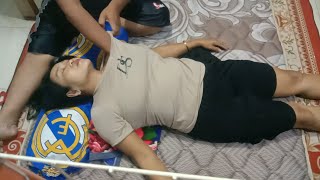 Download lagu Badan terasa sakit semua, dipijat kameramen rasanya nyaman sekali mp3