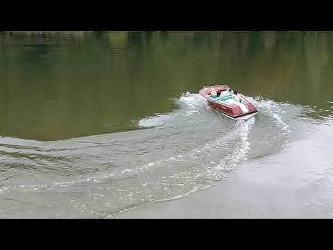 RC Yacht Modellboot runabout Riva Aquarama Scale 1:6 Part 1 noch mit Bürsten - Motoren