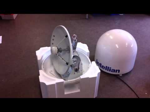 Intellian i4 Marine TV antenna