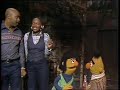 Classic Sesame Street Bert And Bertha Drinks Sodas 1978
