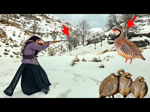 Quebec hunt on a snowy day Did Tuba a nomadic woman succeed