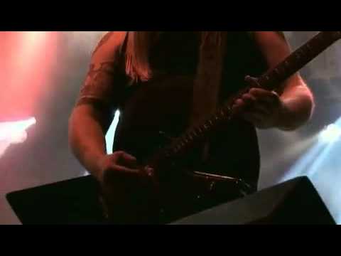 Videoclip de Victorious March (Live) — Amon Amarth