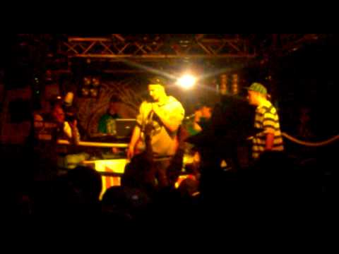 Freestylebattle_DeeLah vs. Crashbundy_Battlekingz2010_Heilbronn  [Wuppertal Rap]