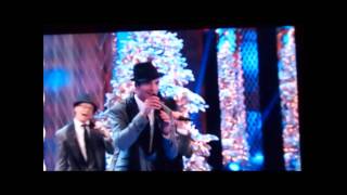 VOCAL POINT, NICK LACHEY, 'LET IT SNOW,' DEAN MARTIN, SING OFF CHRISTMAS, HD