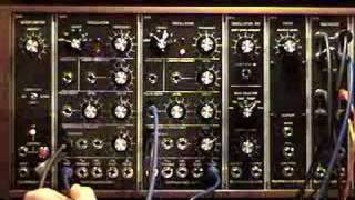 Video thumbnail for Synthesizers.com Q106 Oscillator demonstration by AutomaticGainsay