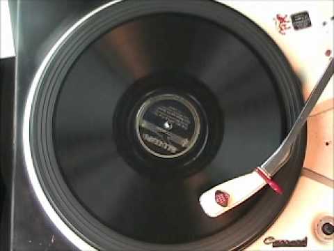 THE BIG APPLE by Ozzie Nelson 1937