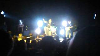 I Hate That I Love You -Finding Clyde