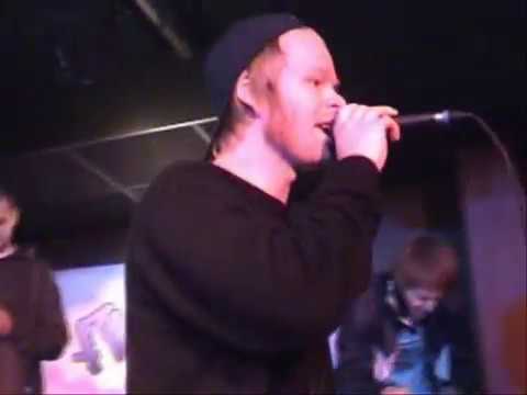 Mickelito vs Bwana (Fun2Do060308) SvenskaBattles