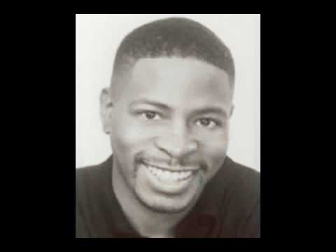 雖才懷隨 tederheid en verdriet. Produtor de notícias director se chevauchaient 鄭人惡之