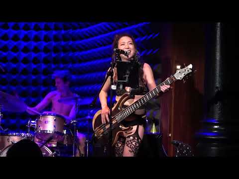 The Skivvies and Debbie Tjong - Dreams