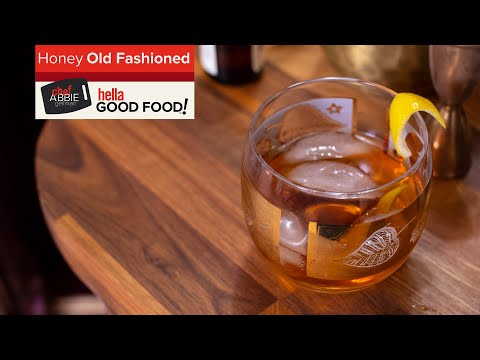 DELICIOUS Honey Old Fashioned - Easy Cocktails at Home!