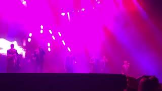 Straight No Chaser - We Three Kings