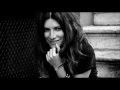 Laura Pausini - Non Sono Lei vs. Ella No Soy ...