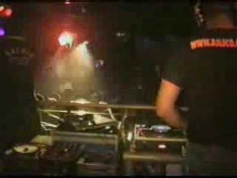 DJ LECO FUNK SHOW DVD AO VIVO NA STUDIUM 1054