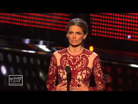 Stana Katic Won Favorite  Dramatic TV  Actress People's Choice Awards 2014  PCA (HD)
