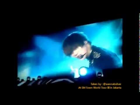 [FANCAM] 120922 SM Town in Jakarta_ Sherlock - SHINee