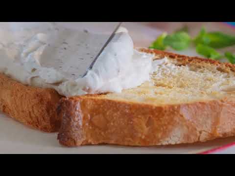 İçim Zeytinli Kekikli Labne ile Hayata Dolu Tarafından Bakmanın Artısı Çok!