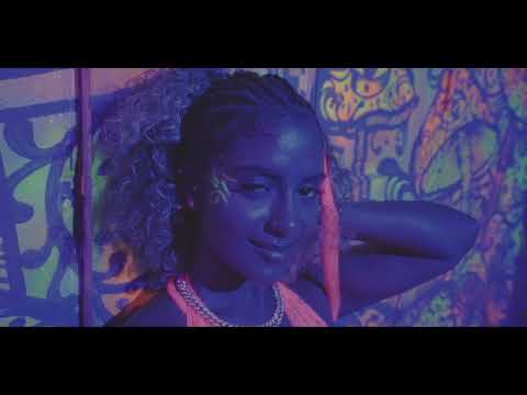 El Dany MG x @untitico x ​⁠@elkameloficial - BOMBO CHACA CHACA [VIDEO OFICIAL]