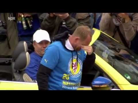 Eintracht Braunschweig - Aufstiegsparty - NDR Kurzclip