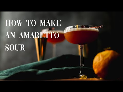 How to Make an Amaretto Sour