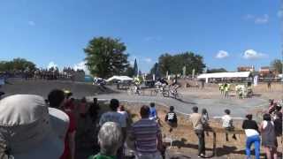 preview picture of video 'BMX La Roche sur Yon - mai 2012 - Finale Hommes 25-29 ans'