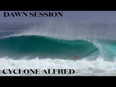 Cyclone Alfred Dawn Session - March 2025