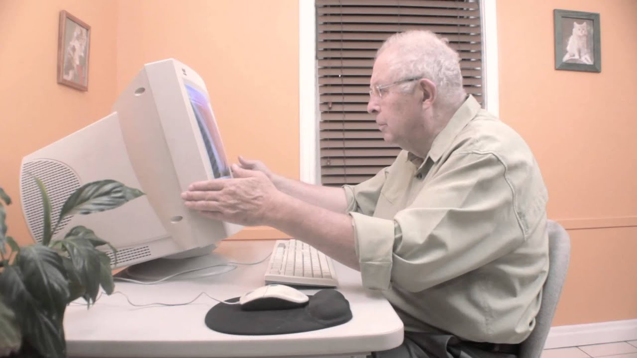 Peter's Computer - Gorilla Video (big play films)