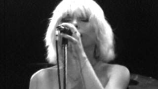 Blondie - Sunday Girl - 7/7/1979 - Convention Hall (Official)