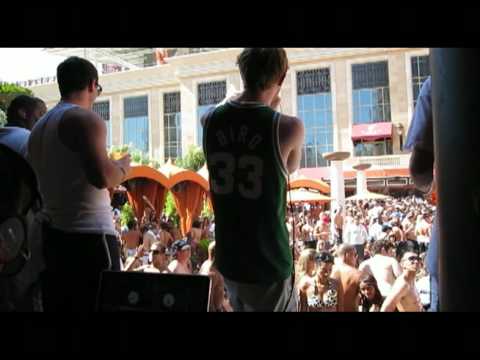 Asher Roth-I Love College with Eric D-Lux at Tao Beach