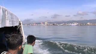 preview picture of video 'Mactan Ferry, Muelle Osmena, Lapu Lapu, Cebu, Philippines ( 2 )'