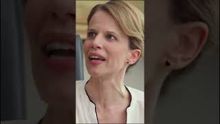 Dottoressa, Lo mandi dalle parti mie! | Quo vado? - Checco Zalone