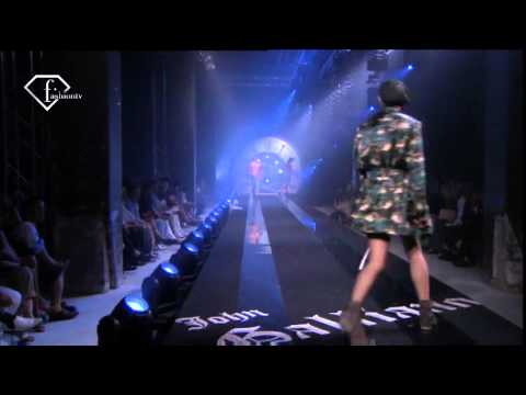 fashiontv | FTV.com - PARIS MEN FW S/S 2011 - JOHN GALLIANO SHOW