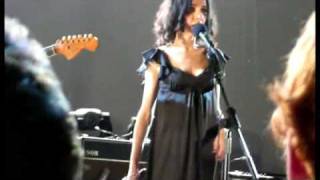PJ Harvey and John Parish - Civil War Correspondent (2009) Brighton Corn Exchange