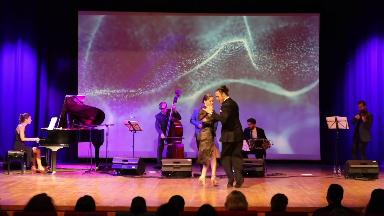 Ali Alper Özdemir & Emine Tezgin Özdemir at Tango Bardo Live-ISTANBUL (2/2)