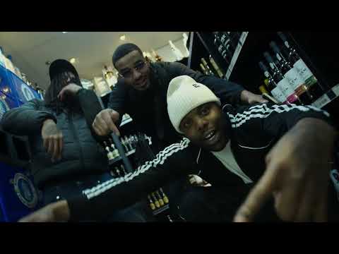 Chrisjeboy - Rode Dots (@pindanees)